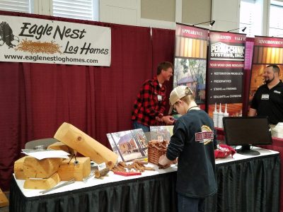 hunter-lincoln-logs-show-800x600